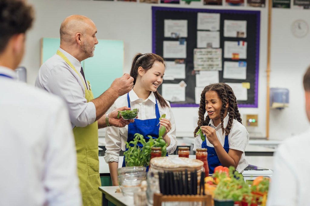 Why Students Should Learn About the Food They Eat